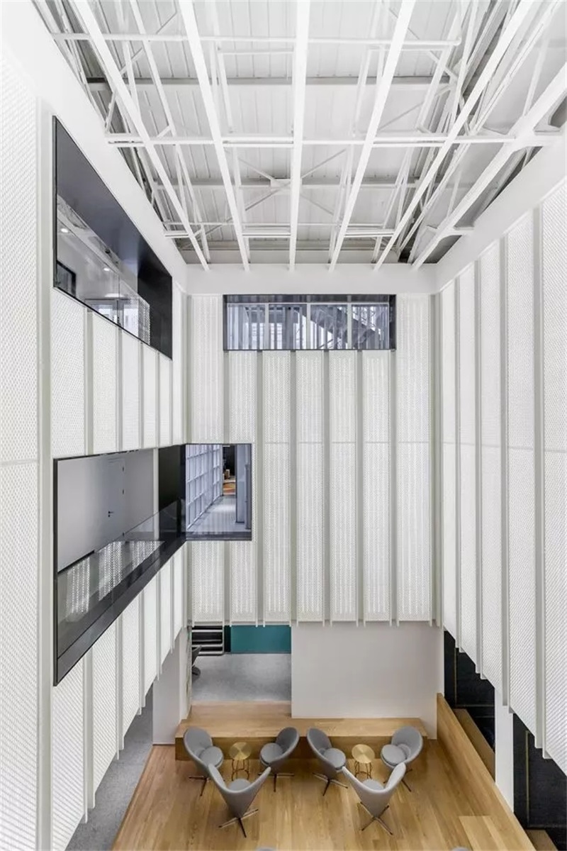 辦公室裝修設(shè)計效果圖