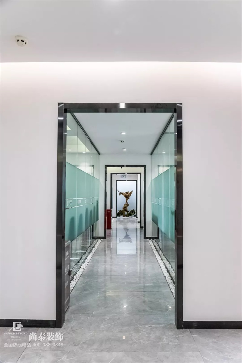 走廊裝修實景圖