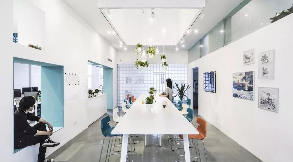 辦公室多孔隔斷實景圖