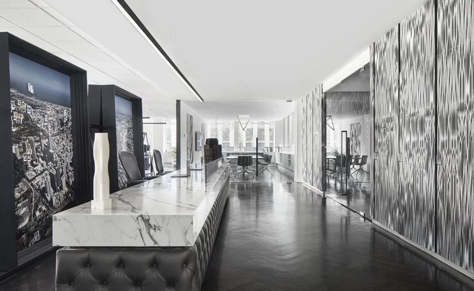 黑白辦公室設(shè)計(jì)圖片