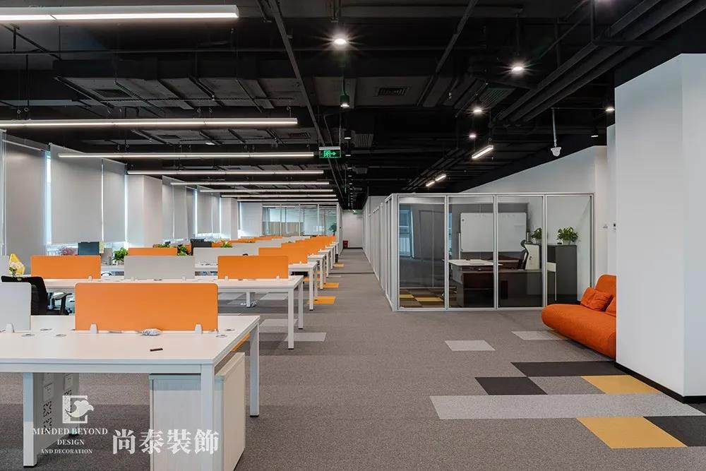 科技公司開(kāi)放辦公區(qū)裝飾效果圖