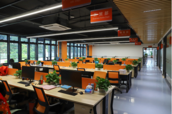 有什么辦公室環(huán)保裝修設(shè)計技巧？五大技巧讓你的辦公室綠色又環(huán)保！