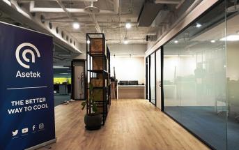 70平辦公室裝修效果圖，開放場域涌新意！保留空間讓專注、防疫都兼具