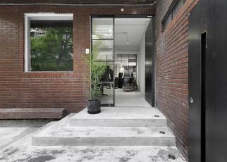 辦公室裝修:少的更少、多的更多，Dleet極致簡(jiǎn)約的黑白設(shè)計(jì)